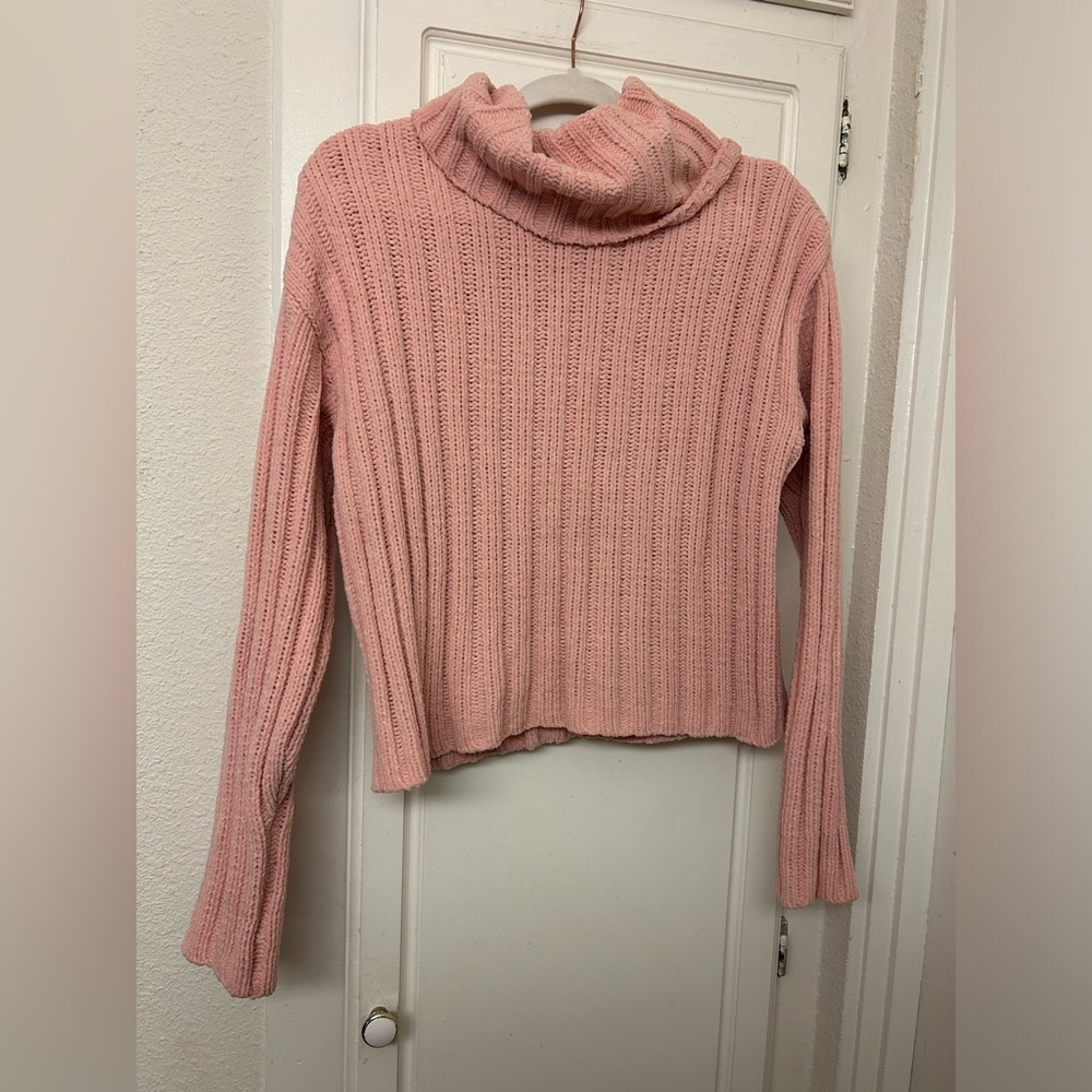 Pink Turtleneck Chunky Cableknit Maison Jules Medium Crop Sweater